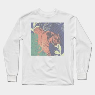 Tiger stalking the jungle Long Sleeve T-Shirt